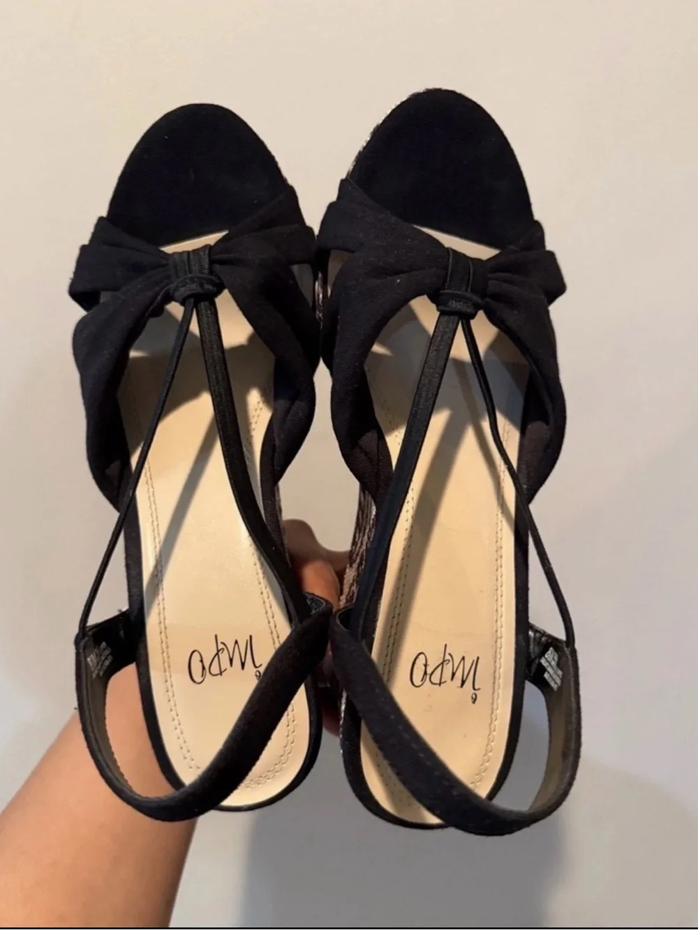 Impo stylish black